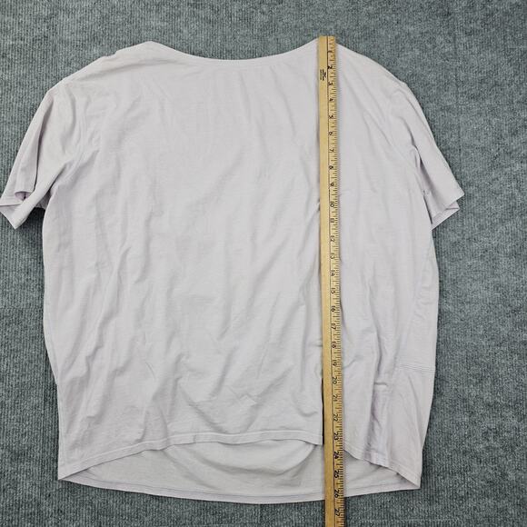 Lululemon Back In Action Shirt Womens 8 Light Purple Short Sleeve Athletic Yoga - Picture 2 of 5